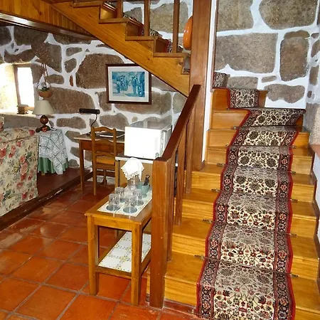 Casa Das Mouroas Antiga Landhaus